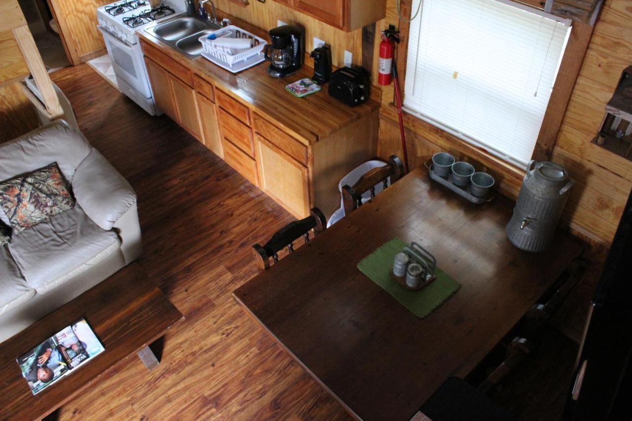 Berry Creek Cabins Hotel Isabel Bagian luar foto