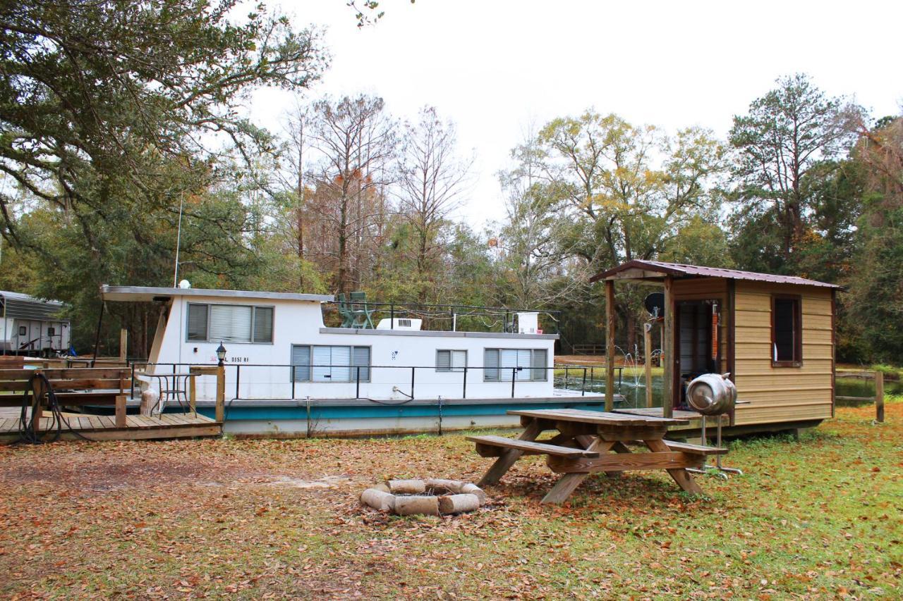 Berry Creek Cabins Hotel Isabel Bagian luar foto